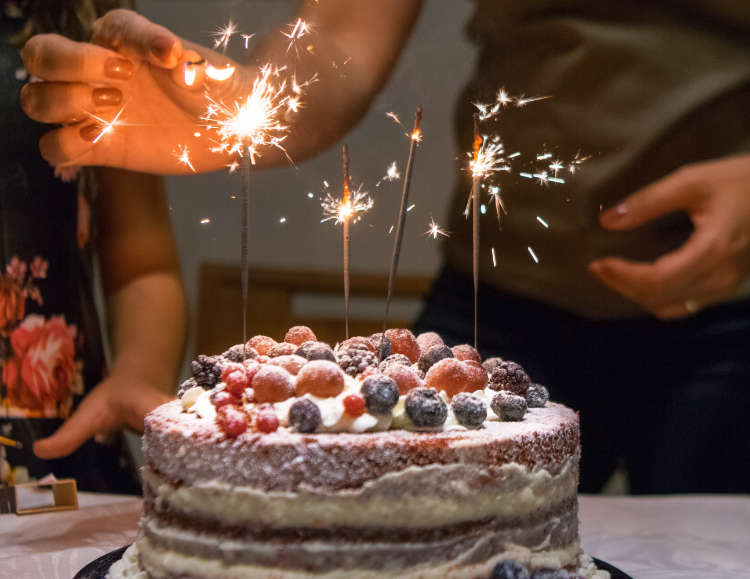 Pastelería en Carballo, tartas de cumpleaños, pasteles. bombones